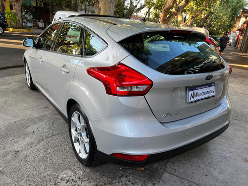 Imagen 10 de 21 de Ford Focus Iii 2016 2.0 Se Plus At6
