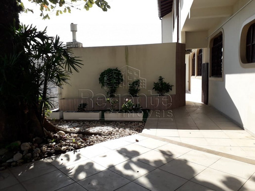 Imagem 6 de 15 de Casa A Venda Com 3 Quartos No Bairro Estreito Em Florianopolis - V-81783