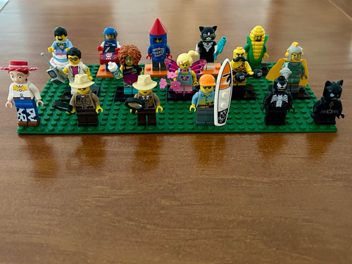 Lego Lote Minifiguras Originales 16 Minifiguras (Usado)