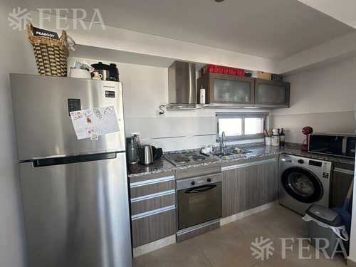 Venta De Departamento De 2 Ambientes Con Balcón En Berazategui