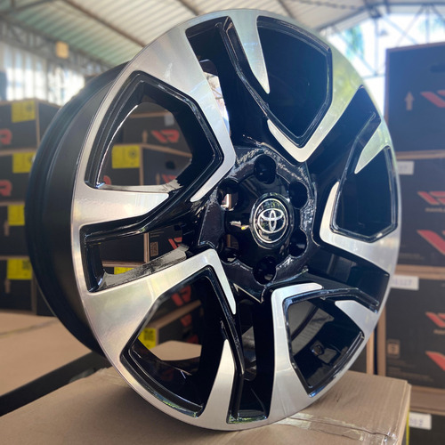 Jogo De Rodas Toyota Hilux Sw4 Diamond Aro 18 Cor Diamantada Preta