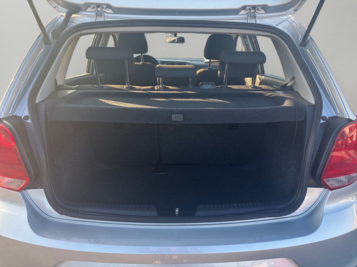 Volkswagen Polo 1.6 L4 Sound Tiptronic At