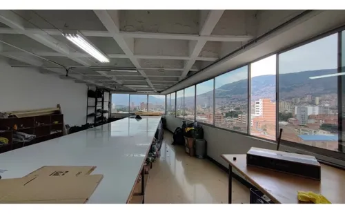 Vendo Bodega En El Centro De Medellín Excelente Ubicación.