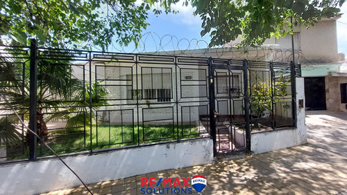 Venta De Casa En Villa Hipodromo - Godoy Cruz