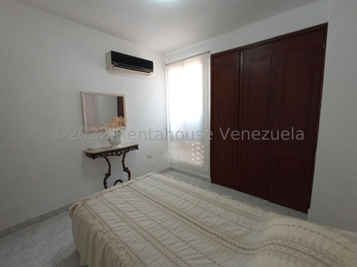 Imagen 7 de 13 de Rentahouse Celeste Nuñez 04244475408 Cod #22-23727