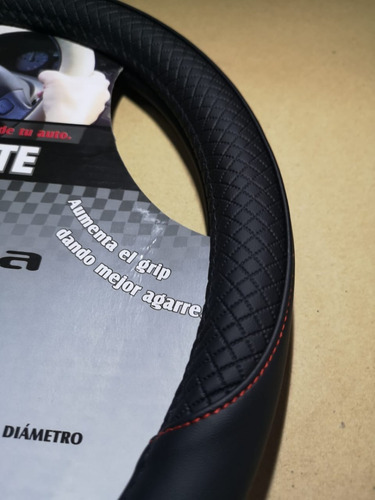 Imagen 4 de 7 de Cubrevolante Para Auto Base Plana Negro Tramado Funda 38cm