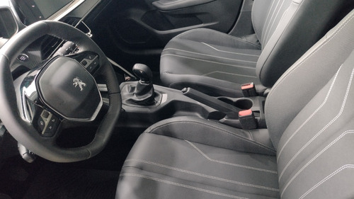 Imagen 19 de 22 de Peugeot 208 Allure 2022