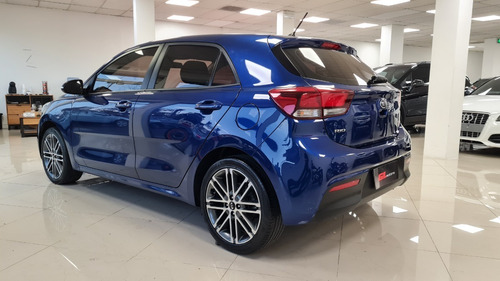 Kia Rio Ex
