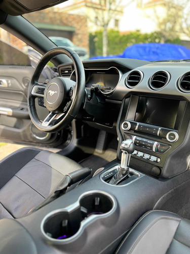 Ford Mustang 5.0 Gt 421cv