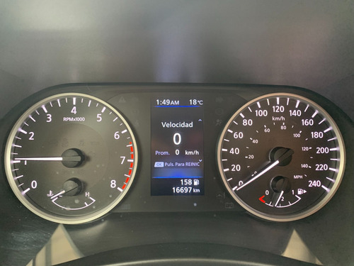 Nissan Sentra 2.0 Sense Mt