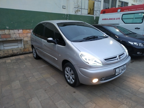 Imagem 12 de 15 de Citroën Xsara Picasso 2005 2.0 Glx Aut. 5p