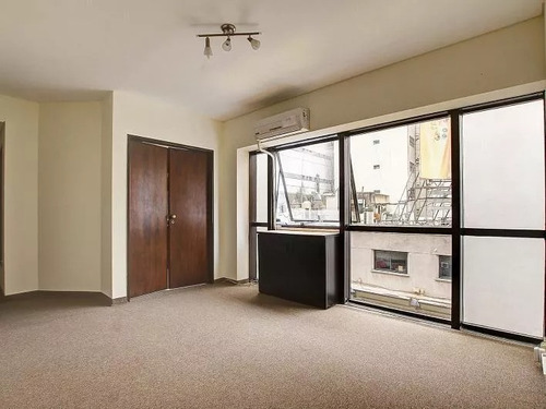Av. Corrientes Y Montevideo. Dueño Vende Oficina 70 M2 En Excelente Ubicación E Impecable Estado. En Un Edificio Moderno Para Uso Profesional Y Comercial.