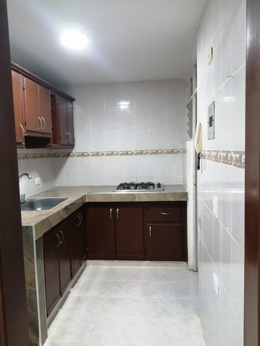 Venta Casa De 75mts2 En Condominio En El Caney, Sur De Cali 10999.