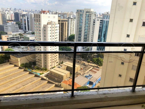 Imagem 4 de 15 de Flat Alto Padrão Em Moema Sem Mobília - Sf34809