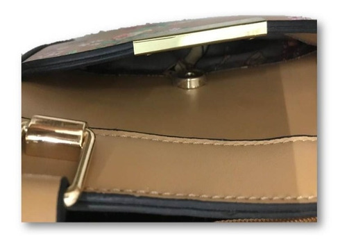 Imagen 4 de 6 de Bolso De Dama Mini Tote Diseño Flores Con Correa Ajustable