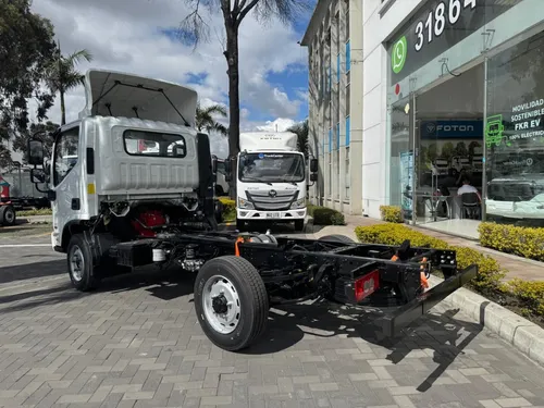 Nueva Fhr Cummins Con Freno De Aire 2025 A Crédito 100%