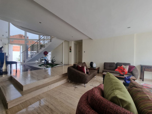 Imagen 3 de 30 de Casa Quinta En Venta 440m2 De Construcción Los Samanes Baruta Caracas