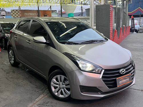 Imagem 3 de 15 de Hyundai Hb20 1.6 Comfort Plus 16v Flex 4p Automático