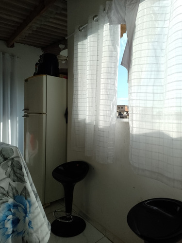 Casa Com Dois Quartos Sala Cozinha Americana Um Banheiro