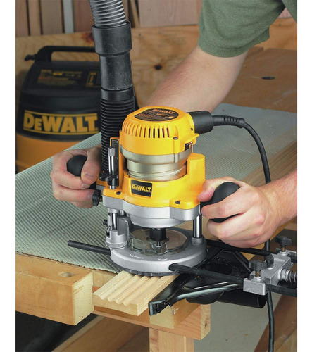 Kit De Router Dewalt Dw618b3 Con Base Fija Y Sumergida, 12 A