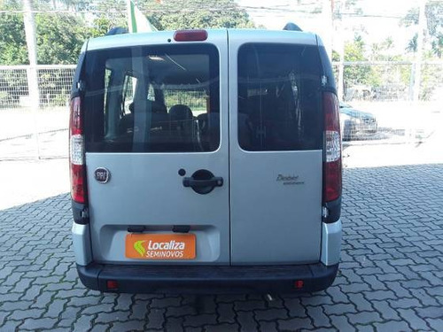 Imagem 2 de 9 de Fiat Doblò 1.8 Mpi Essence 7l 16v Flex 4p Manual