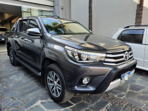 Imagen 4 de 8 de Toyota Hilux Srx 2.8td 4x2 A/t 2018 (service Oficiales)