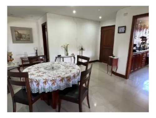 Rhbr-11946 Apartamento Piso 8 (poblado, Sector Las Lomas)