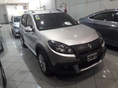 Renault Sandero Stepway Privilege C/nav 2013, Concesionario
