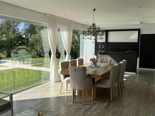 Imagen 9 de 16 de Venta De Casa Amoblada En Saint Thomas Oeste Canning