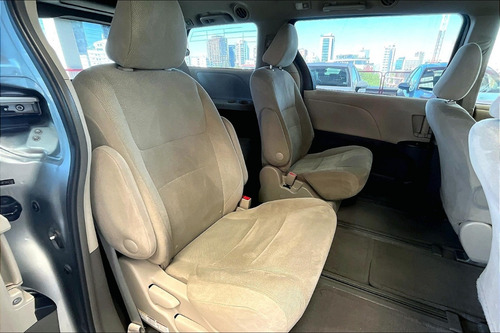 Toyota Sienna 3.5 Ce V6 At