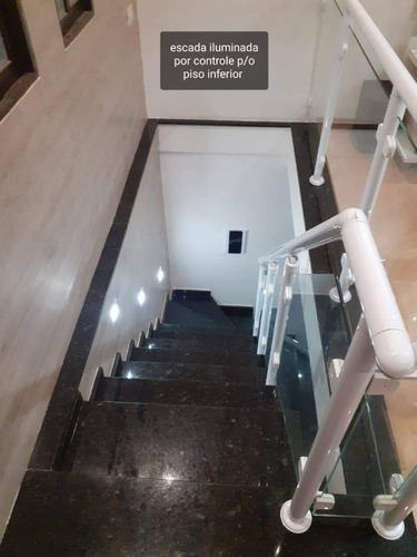 Imagem 7 de 15 de Sobrado Para Venda Por R$750.000,00 Com 3 Dormitórios, 2 Vagas E 2 Banheiros - Jardim Pedro José Nunes , São Paulo / Sp - Bdi35789