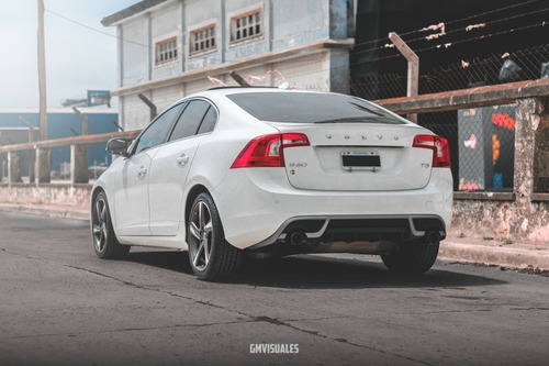 Volvo S60 T5 R Design