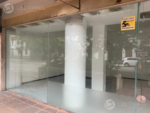 Local - Pocitos Al Frente, Venta O Alquiler, Prox Rambla