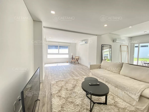 Venta Apartamento 3 Dormitorios. Playa Brava, Punta Del Este