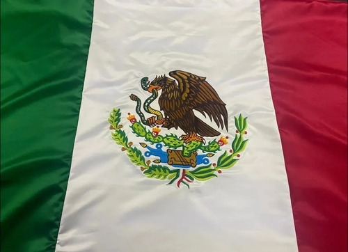 Bandera De Mexico Bordada En Hilos De Colores De 60x1.05