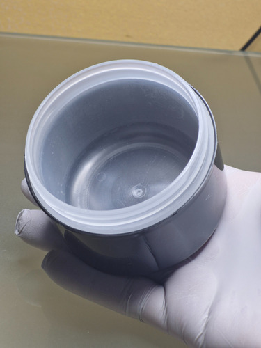 10 Pzs Tarro Negro De Plastico 250 Ml (con Tapa Y Liner)