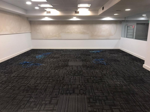 Excelente Oficina En Alquiler En Zona Plaza San Martín