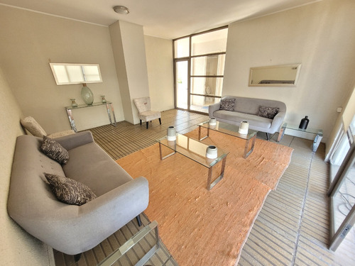 Cpm Vende Espectacular Depto.2d 2b En Santiago/ Nataniel Cox