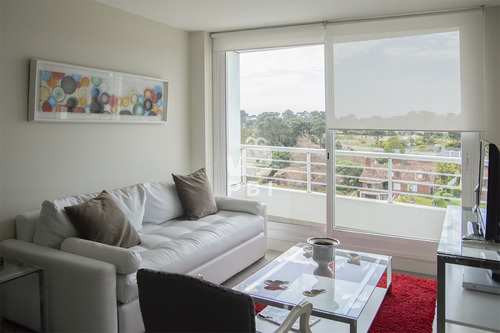 Departamento De 2 Dormitorios En Venta, Punta Del Este - Greenlife - Ref : Pbi14290