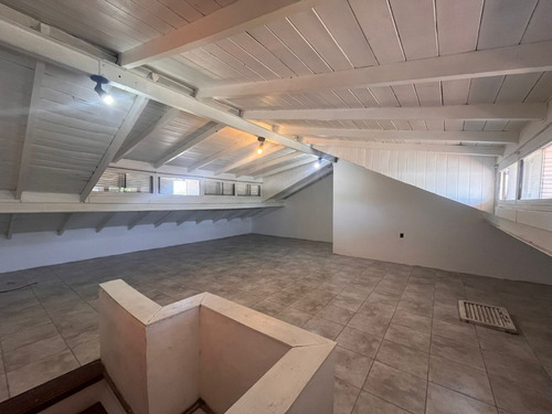 Alquiler Casa Tipo Duplex.