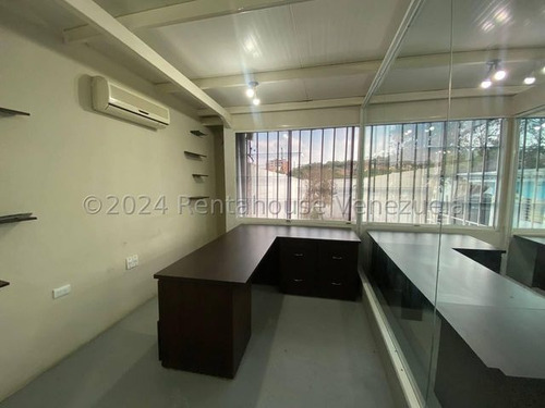 Jean Pavon Tiene Excelente Local Galpón En Alquiler En El Este De Barquisimeto Lara 1 1 9 2 4