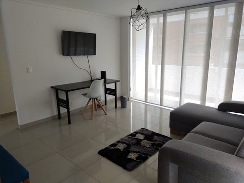 Arriendo Apartamento Amoblado En Medellin Laureles