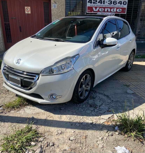 Peugeot 208 1.6 Feline 2014