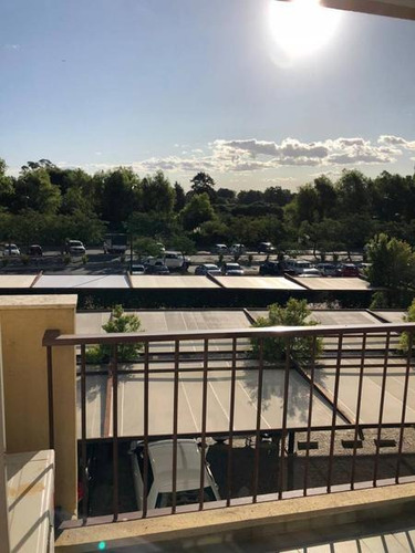 Imagen 5 de 18 de Departamento En Venta En La Bahia