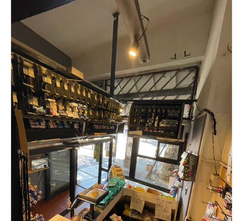 Imagen 8 de 9 de Fondo De Comercio Kiosco En Balvanera, Cruce De Avenidas.