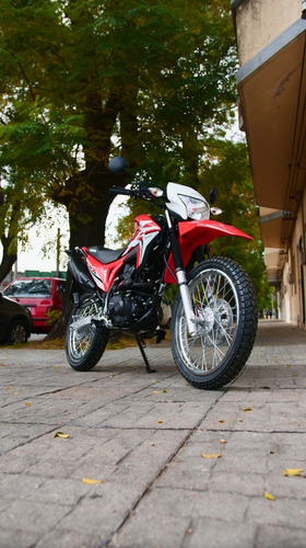Imagen 3 de 17 de Honda Xr190l - 100% Financiada - Tomamos Tu Usada - Bike Up