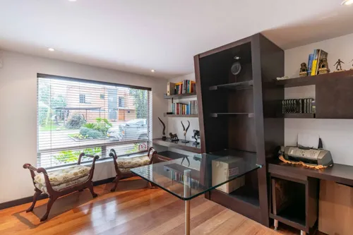 Casa En Venta En Aposentos. Cod V22333