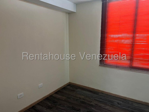 Dennymar, Alquila Bello Y Amplio Twonhouse, Al Este De La Ciudad, Brindándote La Oportunidad De Vivir Con Tu Familia En Ambientes Seguros Y Lleno De Comodidades Semi/amoblado B56986 Contáctame B