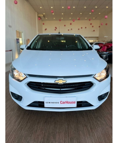 Imagem 3 de 12 de Chevrolet Onix 1.0 Mpfi Joy 8v Flex 4p Manual