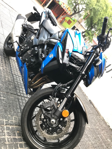 Suzuki Gsx-s 750